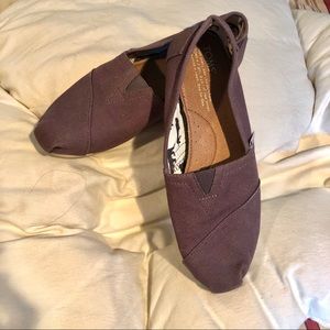 Purple Toms Barely Worn